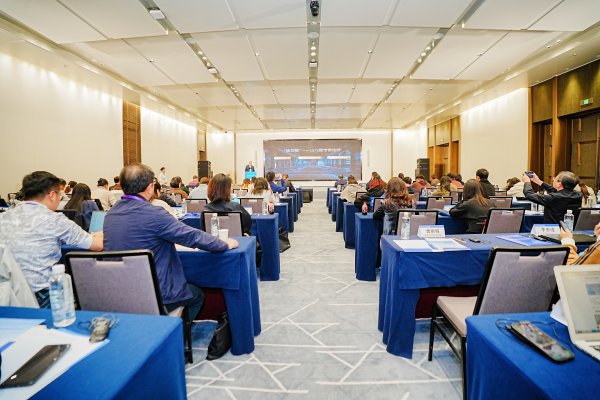 万达策略 中外专家齐聚：重塑文化遗产的数字保护与活态传承｜2025中华文化天府论坛